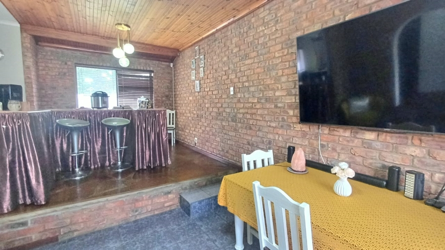 3 Bedroom Property for Sale in Strelitzia Park Eastern Cape